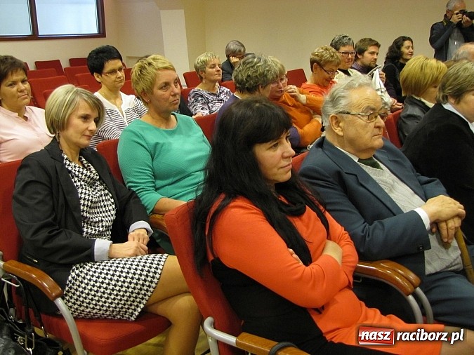 Zdjęcie w galerii na portalu naszraciborz.pl: Złota Jesień na Zamku świętuje 30. urodziny wiadomości z regionu