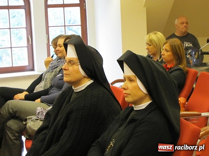 Zdjęcie w galerii na portalu naszraciborz.pl: Złota Jesień na Zamku świętuje 30. urodziny wiadomości z regionu