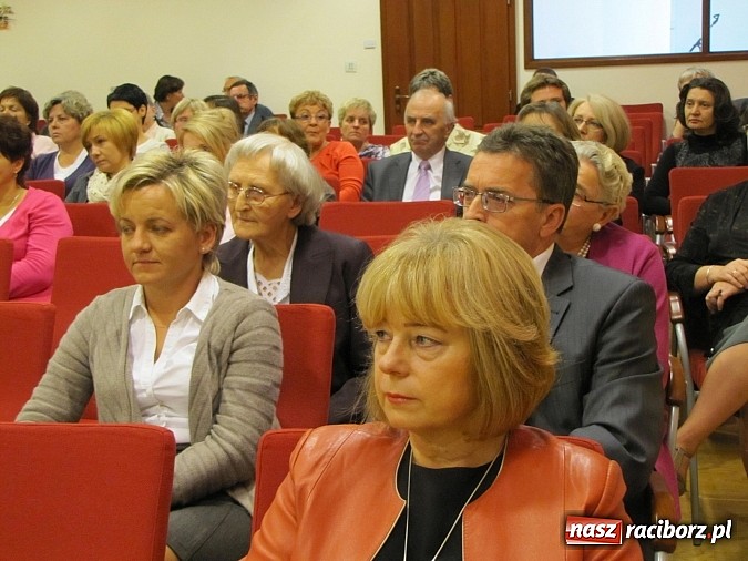 Zdjęcie w galerii na portalu naszraciborz.pl: Złota Jesień na Zamku świętuje 30. urodziny wiadomości z regionu