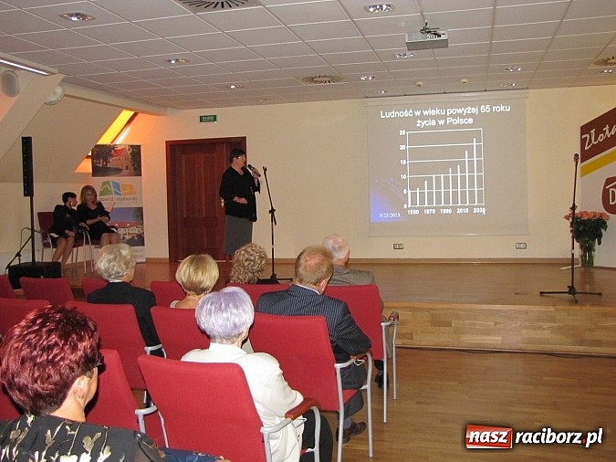 Zdjęcie w galerii na portalu naszraciborz.pl: Złota Jesień na Zamku świętuje 30. urodziny wiadomości z regionu