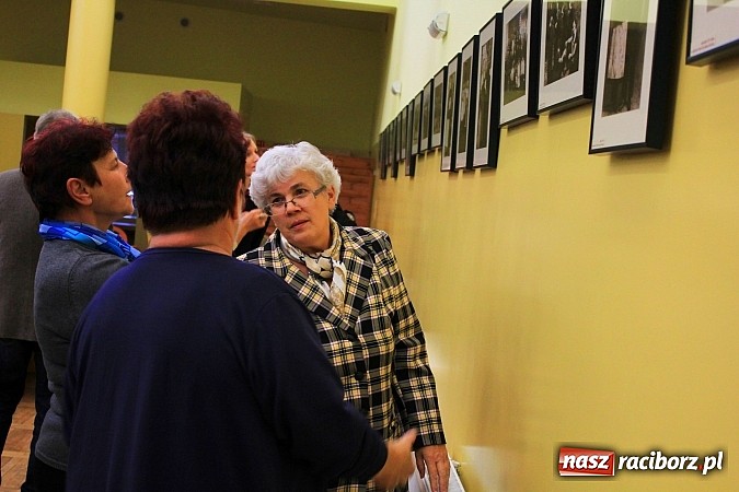 Zdjęcie w galerii na portalu naszraciborz.pl: Kobylskie wesela na starych fotografiach wiadomości z regionu