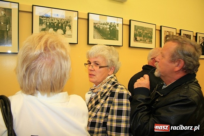 Zdjęcie w galerii na portalu naszraciborz.pl: Kobylskie wesela na starych fotografiach wiadomości z regionu
