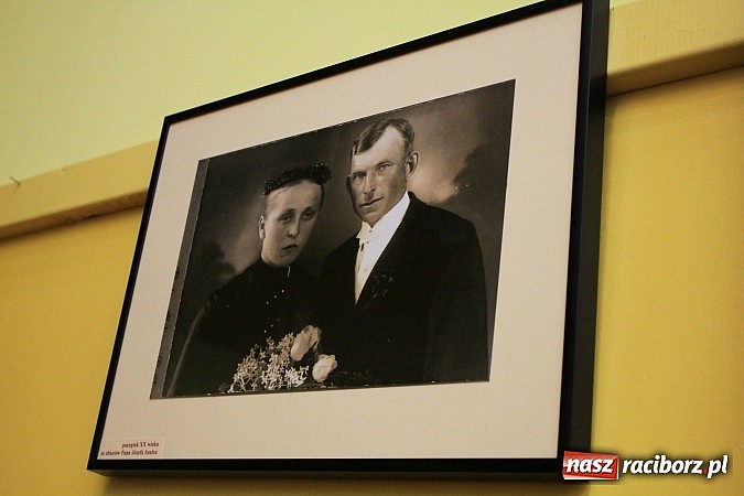 Zdjęcie w galerii na portalu naszraciborz.pl: Kobylskie wesela na starych fotografiach wiadomości z regionu