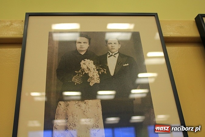 Zdjęcie w galerii na portalu naszraciborz.pl: Kobylskie wesela na starych fotografiach wiadomości z regionu