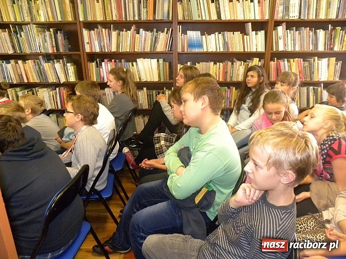 Zdjęcie w galerii na portalu naszraciborz.pl: Pan Samochodzik i … Niemirski wiadomości z regionu