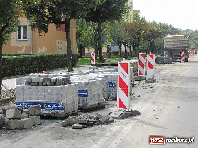 Zdjęcie w galerii na portalu naszraciborz.pl: Wileńska się ślimaczy, ale zgodnie z planem wiadomości z regionu