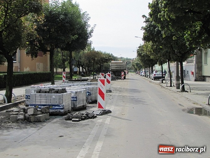 Zdjęcie w galerii na portalu naszraciborz.pl: Wileńska się ślimaczy, ale zgodnie z planem wiadomości z regionu