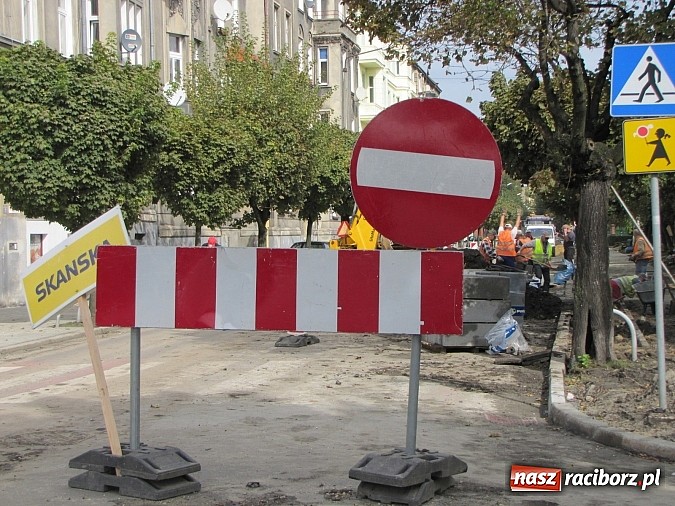 Zdjęcie w galerii na portalu naszraciborz.pl: Wileńska się ślimaczy, ale zgodnie z planem wiadomości z regionu