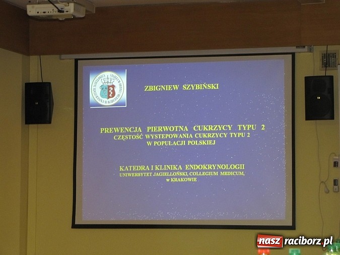 Zdjęcie w galerii na portalu naszraciborz.pl: W Raciborzu pisał maturę. Sława medycyny na wykładzie przy Gamowskiej wiadomości z regionu