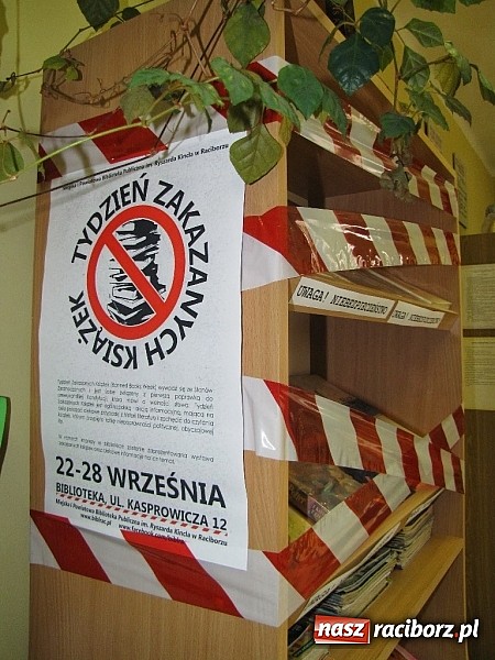 Zdjęcie w galerii na portalu naszraciborz.pl: Uwaga! Czytanie Czerwonego Kapturka surowo wzbronione! wiadomości z regionu