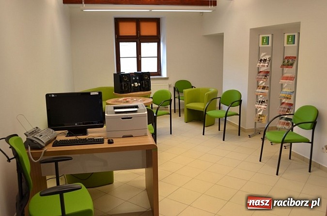 Zdjęcie w galerii na portalu naszraciborz.pl: Ogromny sukces zamkowego Punktu Informacji Turystycznej - najlepszy w Polsce! wiadomości z regionu