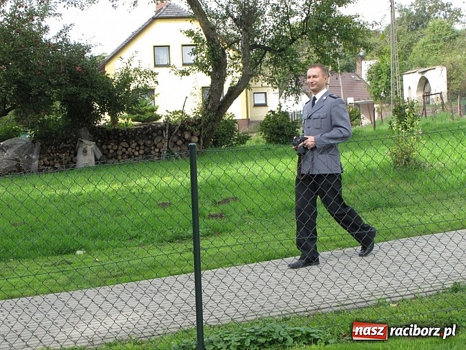 Zdjęcie w galerii na portalu naszraciborz.pl: Uczniowie z powiatu testowali umiejętności obronne wiadomości z regionu