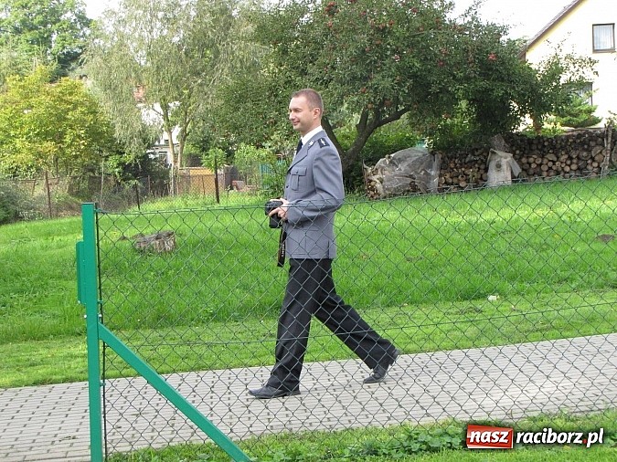 Zdjęcie w galerii na portalu naszraciborz.pl: Uczniowie z powiatu testowali umiejętności obronne wiadomości z regionu