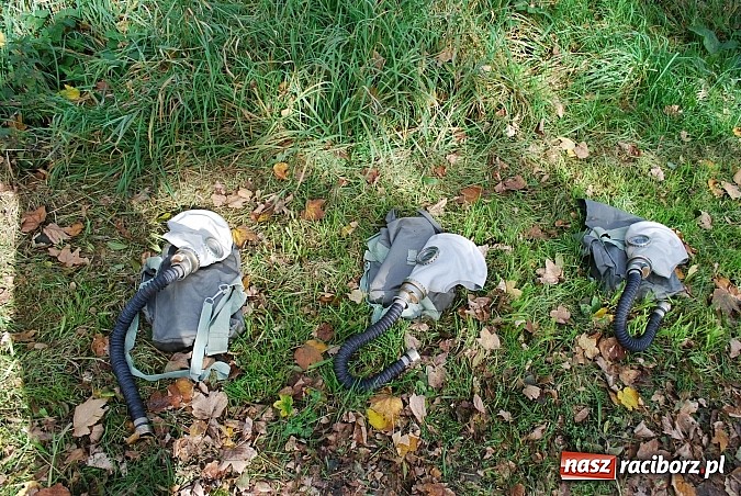 Zdjęcie w galerii na portalu naszraciborz.pl: Uczniowie z powiatu testowali umiejętności obronne wiadomości z regionu