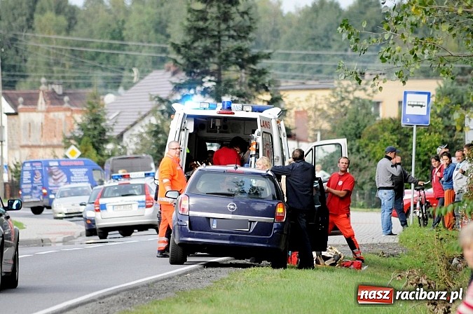 Zdjęcie w galerii na portalu naszraciborz.pl: 19-latek odurzony acodinem i alkoholem trafił na oddział ostrych zatruć w Sosnowcu. Do Babic przyleciał po niego helikopter wiadomości z regionu