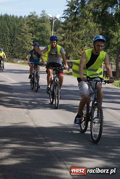 Zdjęcie w galerii na portalu naszraciborz.pl: Przez granice na sportowo - młodzież z Ostroga na obozie w Istebnej wiadomości z regionu