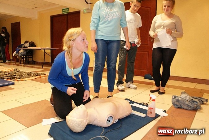 Zdjęcie w galerii na portalu naszraciborz.pl: Przez granice na sportowo - młodzież z Ostroga na obozie w Istebnej wiadomości z regionu