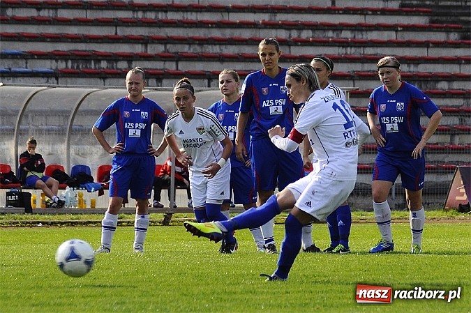 Zdjęcie w galerii na portalu naszraciborz.pl: Zabójcza pierwsza połowa Unii wiadomości z regionu