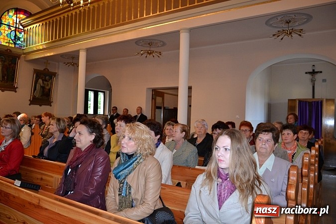 Zdjęcie w galerii na portalu naszraciborz.pl: 50. urodziny Koła Gospodyń Wiejskich z Owsiszcz wiadomości z regionu