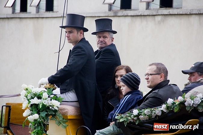 Zdjęcie w galerii na portalu naszraciborz.pl: Hubertus 2013 - w Krowiarkach gonili lisa wiadomości z regionu