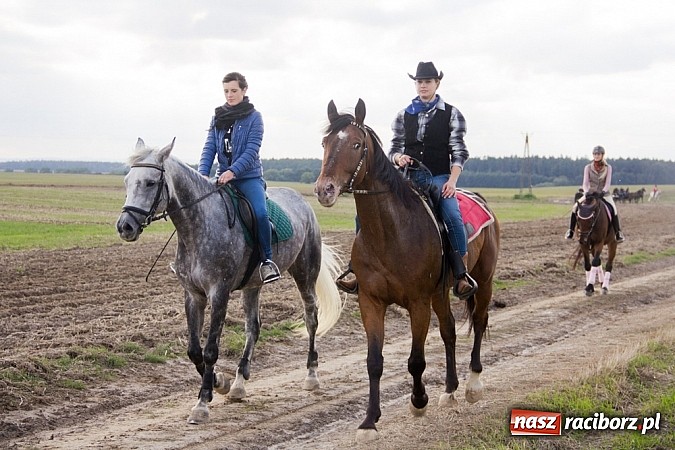 Zdjęcie w galerii na portalu naszraciborz.pl: Hubertus 2013 - w Krowiarkach gonili lisa wiadomości z regionu