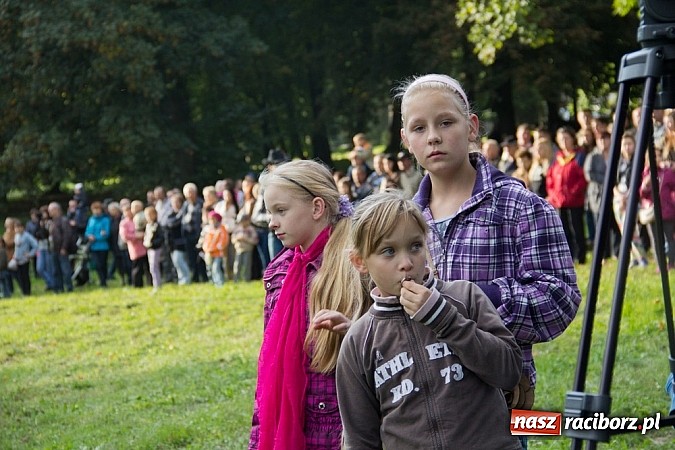 Zdjęcie w galerii na portalu naszraciborz.pl: Hubertus 2013 - w Krowiarkach gonili lisa wiadomości z regionu