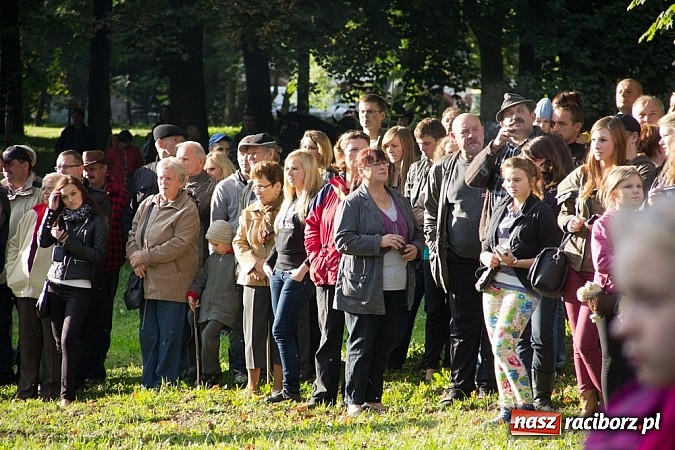 Zdjęcie w galerii na portalu naszraciborz.pl: Hubertus 2013 - w Krowiarkach gonili lisa wiadomości z regionu