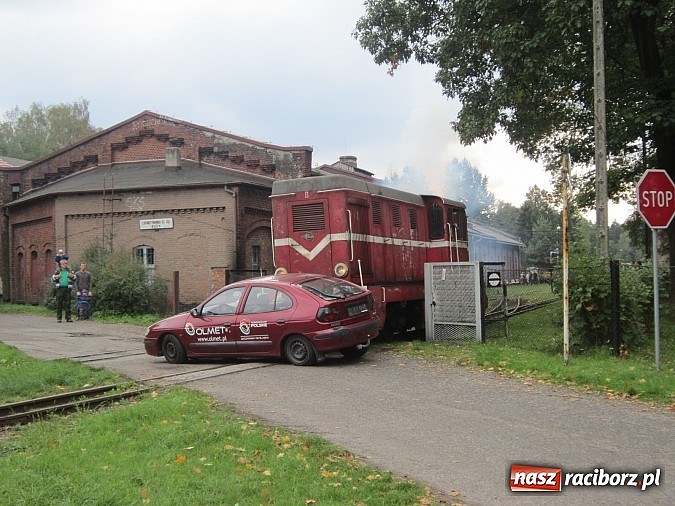 Zdjęcie w galerii na portalu naszraciborz.pl: Gminne ćwiczenia strażackie OSP w Rudach. Turyści mieli co oglądać wiadomości z regionu