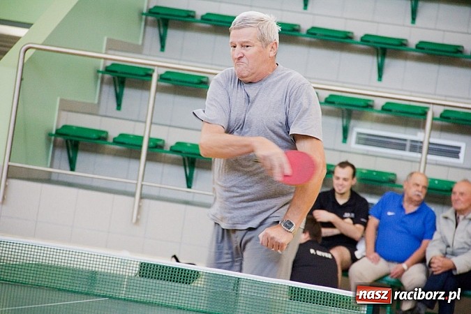 Zdjęcie w galerii na portalu naszraciborz.pl: W Arenie Rafako grali w tenisa stołowego wiadomości z regionu