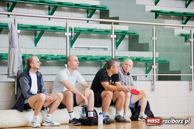 Zdjęcie w galerii na portalu naszraciborz.pl: W Arenie Rafako grali w tenisa stołowego wiadomości z regionu