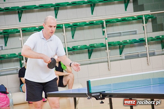 Zdjęcie w galerii na portalu naszraciborz.pl: W Arenie Rafako grali w tenisa stołowego wiadomości z regionu