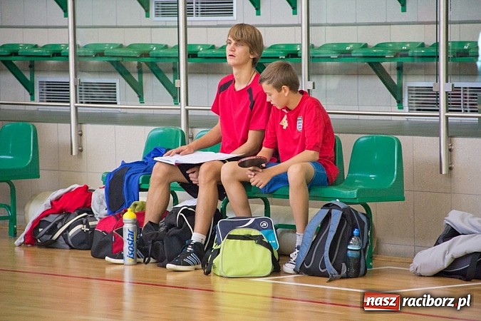 Zdjęcie w galerii na portalu naszraciborz.pl: W Arenie Rafako grali w tenisa stołowego wiadomości z regionu