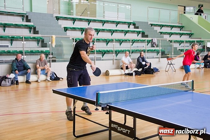 Zdjęcie w galerii na portalu naszraciborz.pl: W Arenie Rafako grali w tenisa stołowego wiadomości z regionu