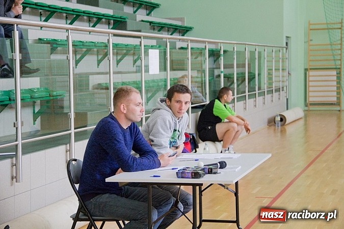 Zdjęcie w galerii na portalu naszraciborz.pl: W Arenie Rafako grali w tenisa stołowego wiadomości z regionu