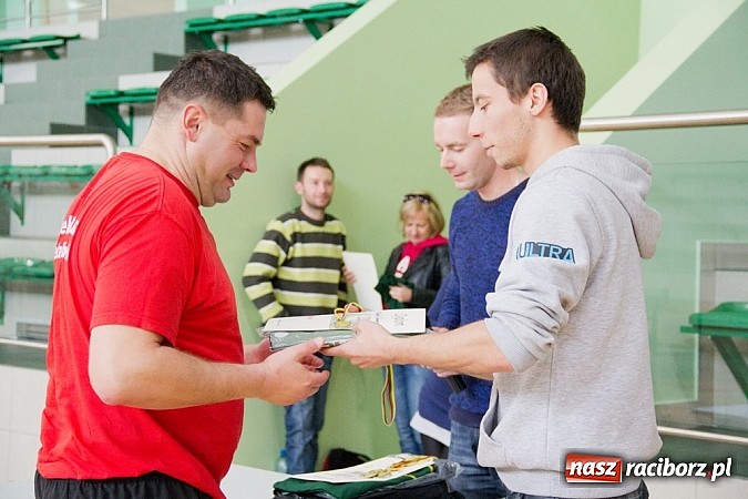 Zdjęcie w galerii na portalu naszraciborz.pl: W Arenie Rafako grali w tenisa stołowego wiadomości z regionu