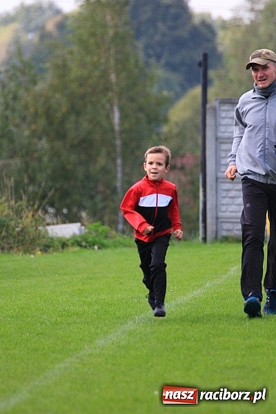 Zdjęcie w galerii na portalu naszraciborz.pl: Pobiegli po zdrowie. Gdzie? W Rzuchowie! wiadomości z regionu