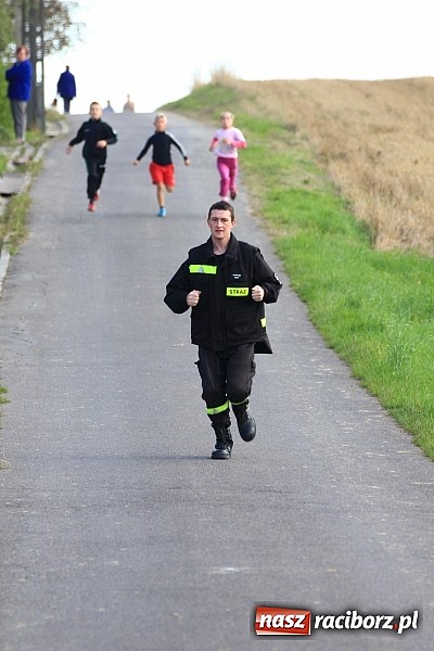 Zdjęcie w galerii na portalu naszraciborz.pl: Pobiegli po zdrowie. Gdzie? W Rzuchowie! wiadomości z regionu