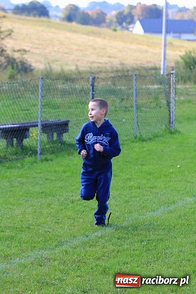 Zdjęcie w galerii na portalu naszraciborz.pl: Pobiegli po zdrowie. Gdzie? W Rzuchowie! wiadomości z regionu