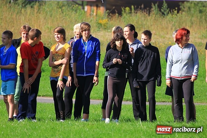 Zdjęcie w galerii na portalu naszraciborz.pl: Pobiegli po zdrowie. Gdzie? W Rzuchowie! wiadomości z regionu