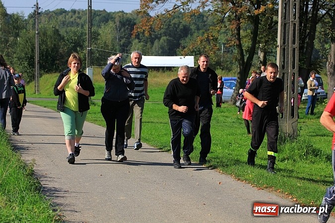 Zdjęcie w galerii na portalu naszraciborz.pl: Pobiegli po zdrowie. Gdzie? W Rzuchowie! wiadomości z regionu