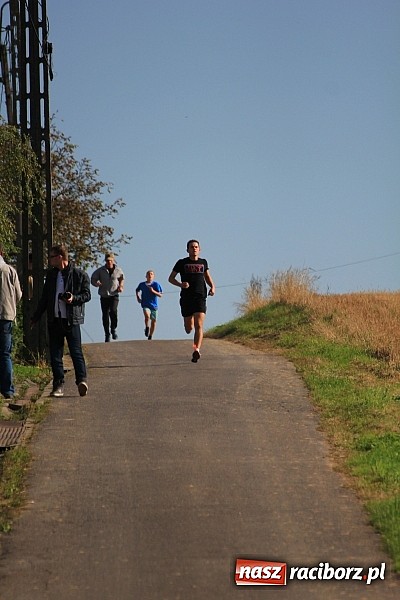 Zdjęcie w galerii na portalu naszraciborz.pl: Pobiegli po zdrowie. Gdzie? W Rzuchowie! wiadomości z regionu