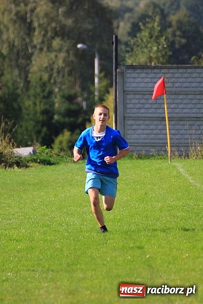 Zdjęcie w galerii na portalu naszraciborz.pl: Pobiegli po zdrowie. Gdzie? W Rzuchowie! wiadomości z regionu