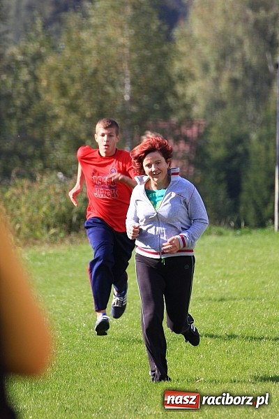 Zdjęcie w galerii na portalu naszraciborz.pl: Pobiegli po zdrowie. Gdzie? W Rzuchowie! wiadomości z regionu