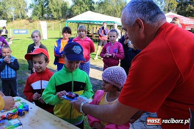Zdjęcie w galerii na portalu naszraciborz.pl: Pobiegli po zdrowie. Gdzie? W Rzuchowie! wiadomości z regionu