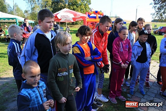 Zdjęcie w galerii na portalu naszraciborz.pl: Pobiegli po zdrowie. Gdzie? W Rzuchowie! wiadomości z regionu