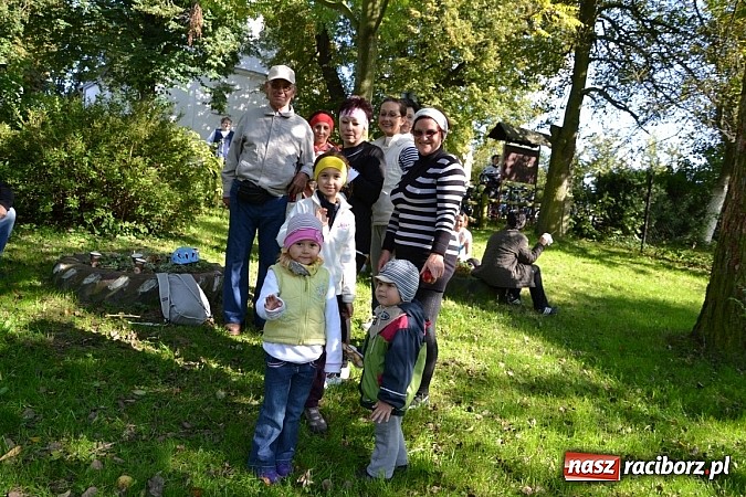 Zdjęcie w galerii na portalu naszraciborz.pl: Ponad dwustu cyklistów wzięło udział w rajdzie na pograniczu wiadomości z regionu