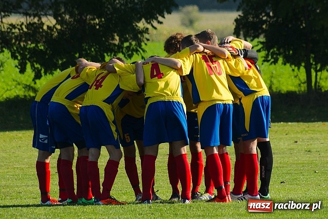Zdjęcie w galerii na portalu naszraciborz.pl: Dreszczowiec w Bieńkowicach. Rezerwy Rogowa pokonane wiadomości z regionu