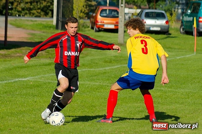 Zdjęcie w galerii na portalu naszraciborz.pl: Dreszczowiec w Bieńkowicach. Rezerwy Rogowa pokonane wiadomości z regionu