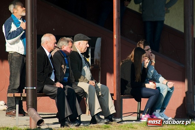 Zdjęcie w galerii na portalu naszraciborz.pl: Dreszczowiec w Bieńkowicach. Rezerwy Rogowa pokonane wiadomości z regionu