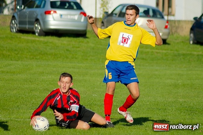 Zdjęcie w galerii na portalu naszraciborz.pl: Dreszczowiec w Bieńkowicach. Rezerwy Rogowa pokonane wiadomości z regionu